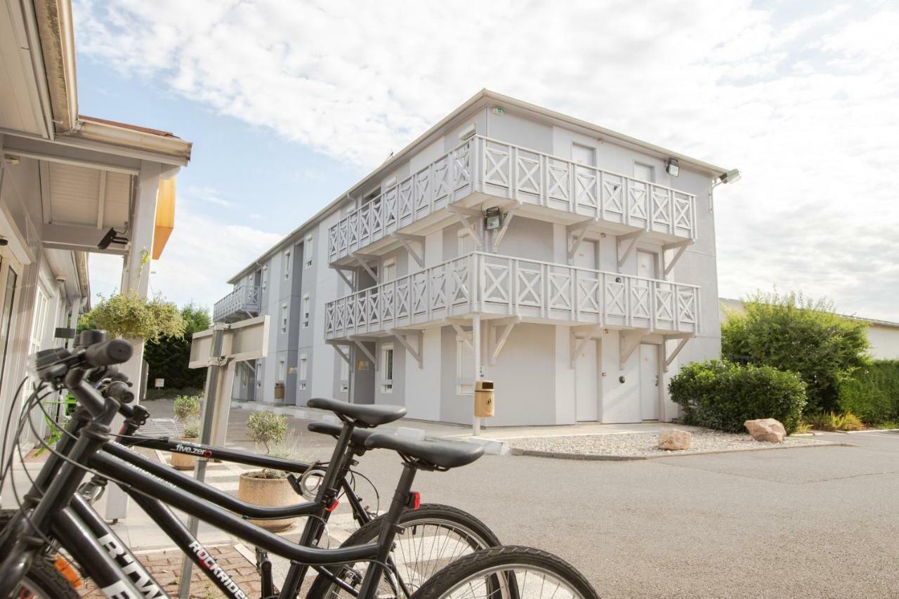 Premiere Classe Lyon Sud - Pierre Benite Hotel Irigny Exterior photo